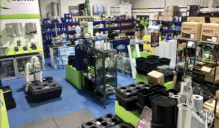 Kitbagshop Hydro Store has great offerings.